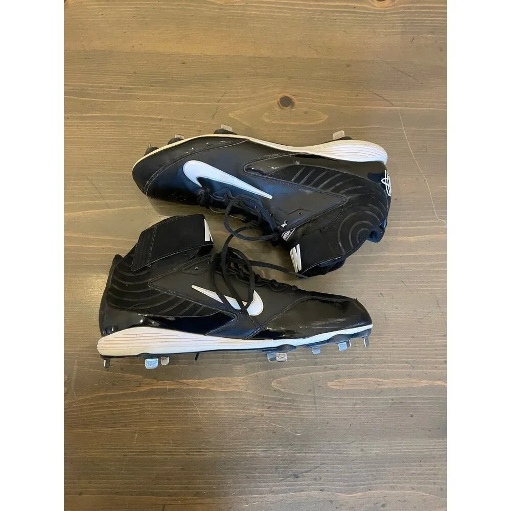 Nike Huarache cleats size‎ 13